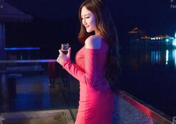 青豆客 – 黄可christine的自拍秘籍：原图vs写真，谁能赢？