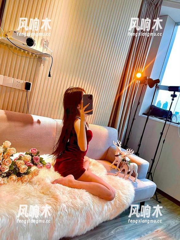 微密圈 - 在线狂欢，黎允熙的“礼物”合集，明明不想看的，却又停不下来。